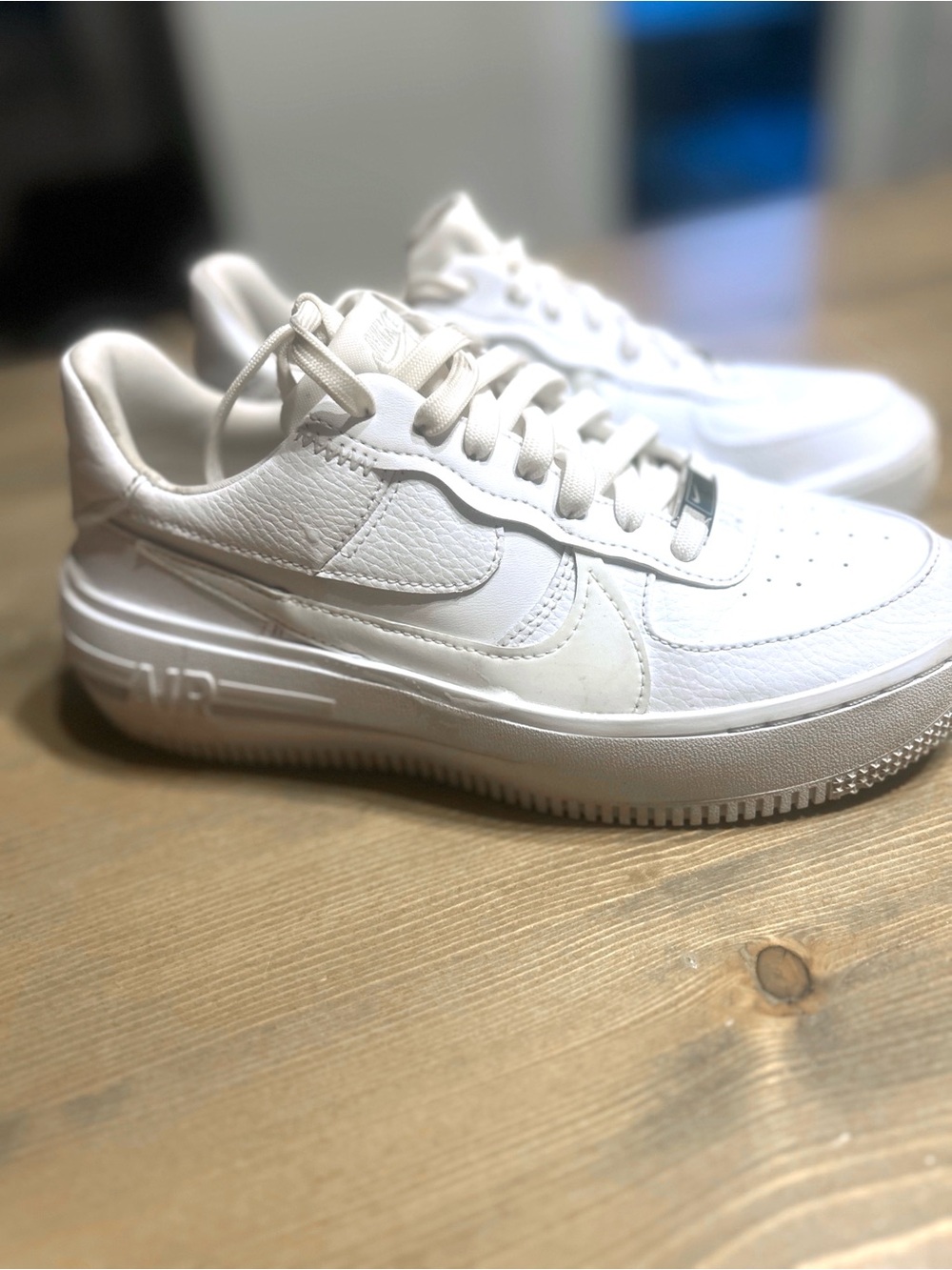 Nike White Low-Top Leather Sneakers